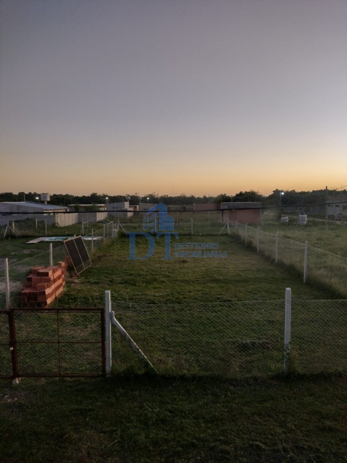 Lote cercado con pileta - Ubicacion estrategica en San Vicente | USD 18.000