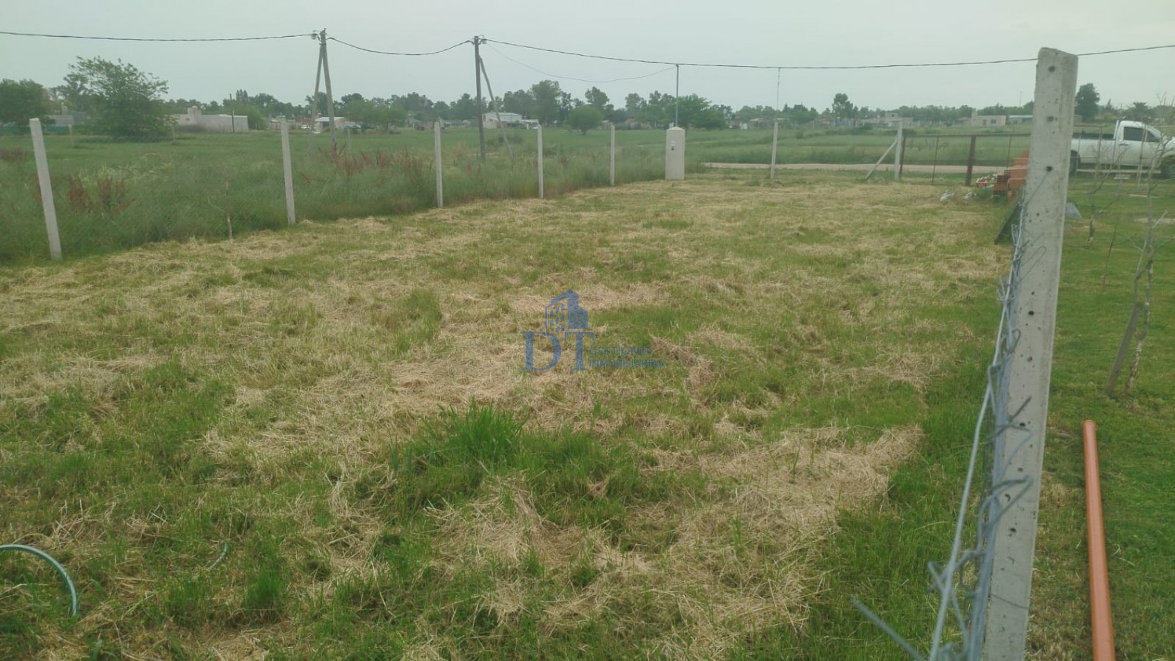 Lote cercado con pileta - Ubicacion estrategica en San Vicente | USD 18.000