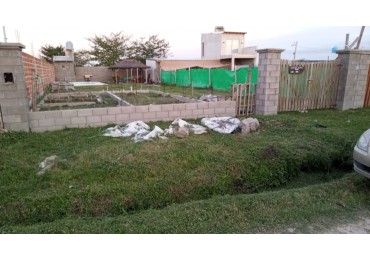 Oportunidad Terreno En San Vicente Con Pileta Y Quincho